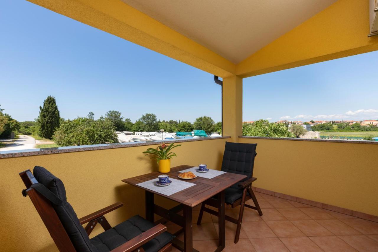 רוביני Apartments Terranova מראה חיצוני תמונה