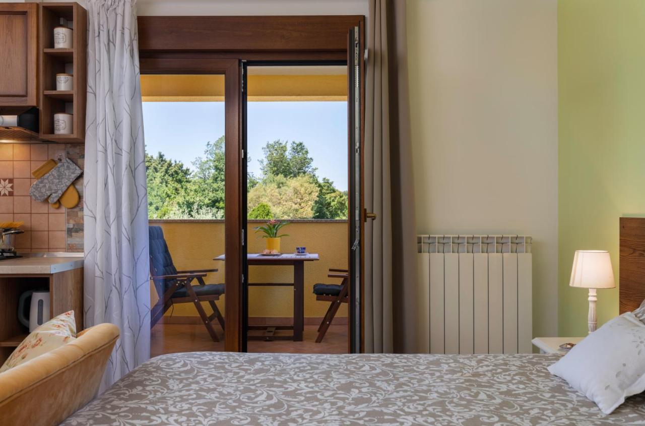 רוביני Apartments Terranova מראה חיצוני תמונה