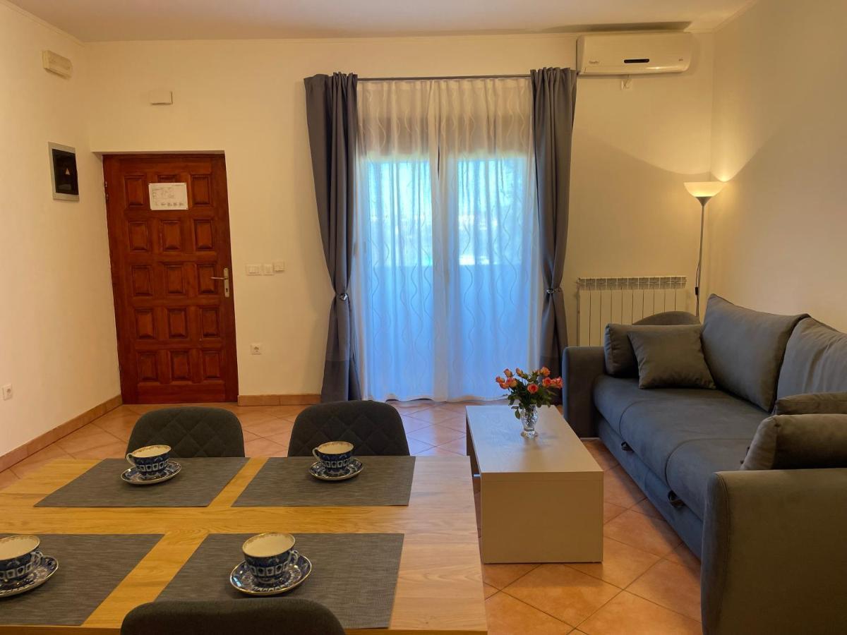 רוביני Apartments Terranova מראה חיצוני תמונה