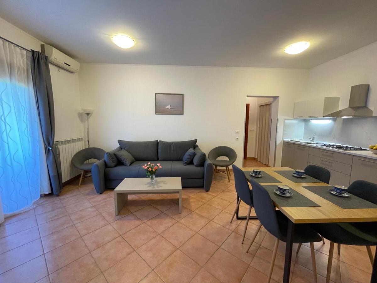 רוביני Apartments Terranova מראה חיצוני תמונה
