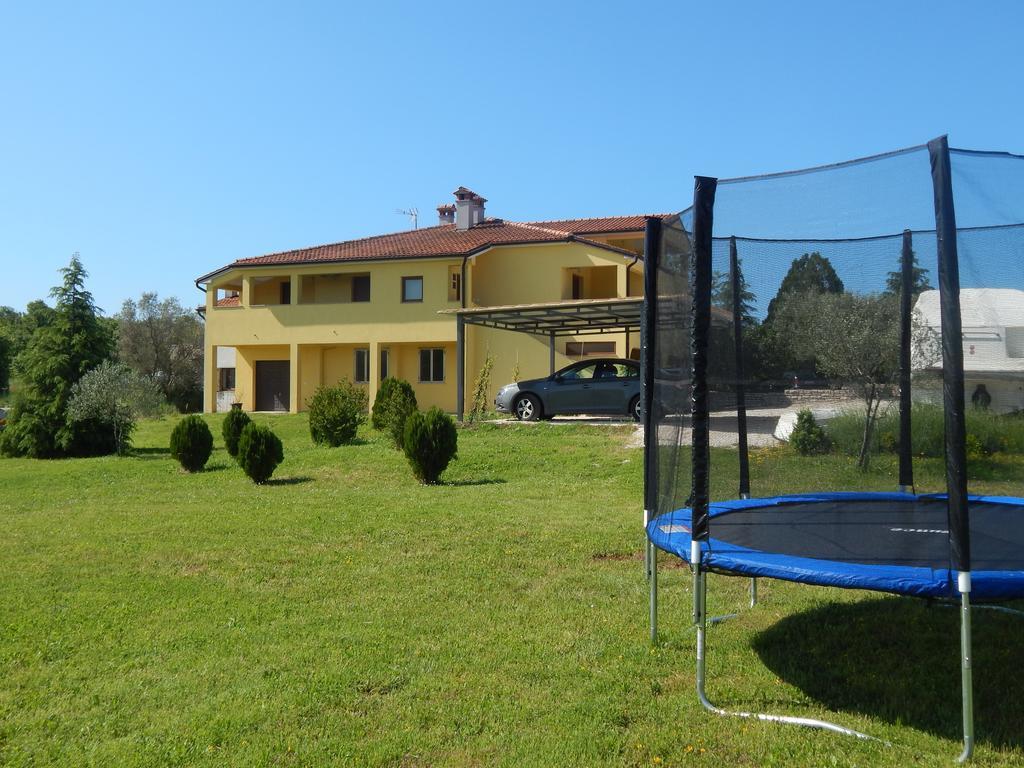 רוביני Apartments Terranova מראה חיצוני תמונה